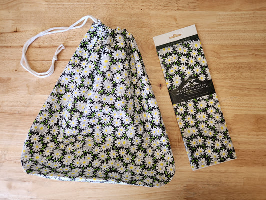 Black Daisy Sourdough Bread Storage Set | XL Beeswax Wrap + Cotton Bread Bag | Keep Bread Fresh Longer